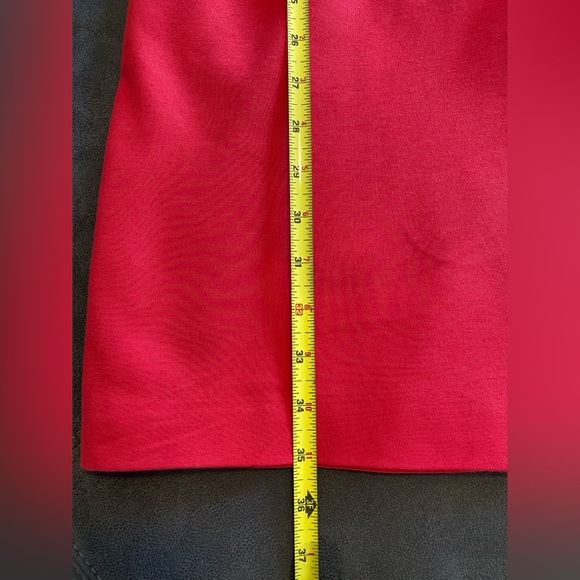 Trina Turk Alpin Ruffle Sheath V-neck Dress 4 - Picture 6 of 12